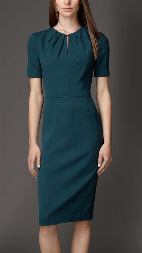 green plaid burberry dress|Burberry pleated neck franny dress.